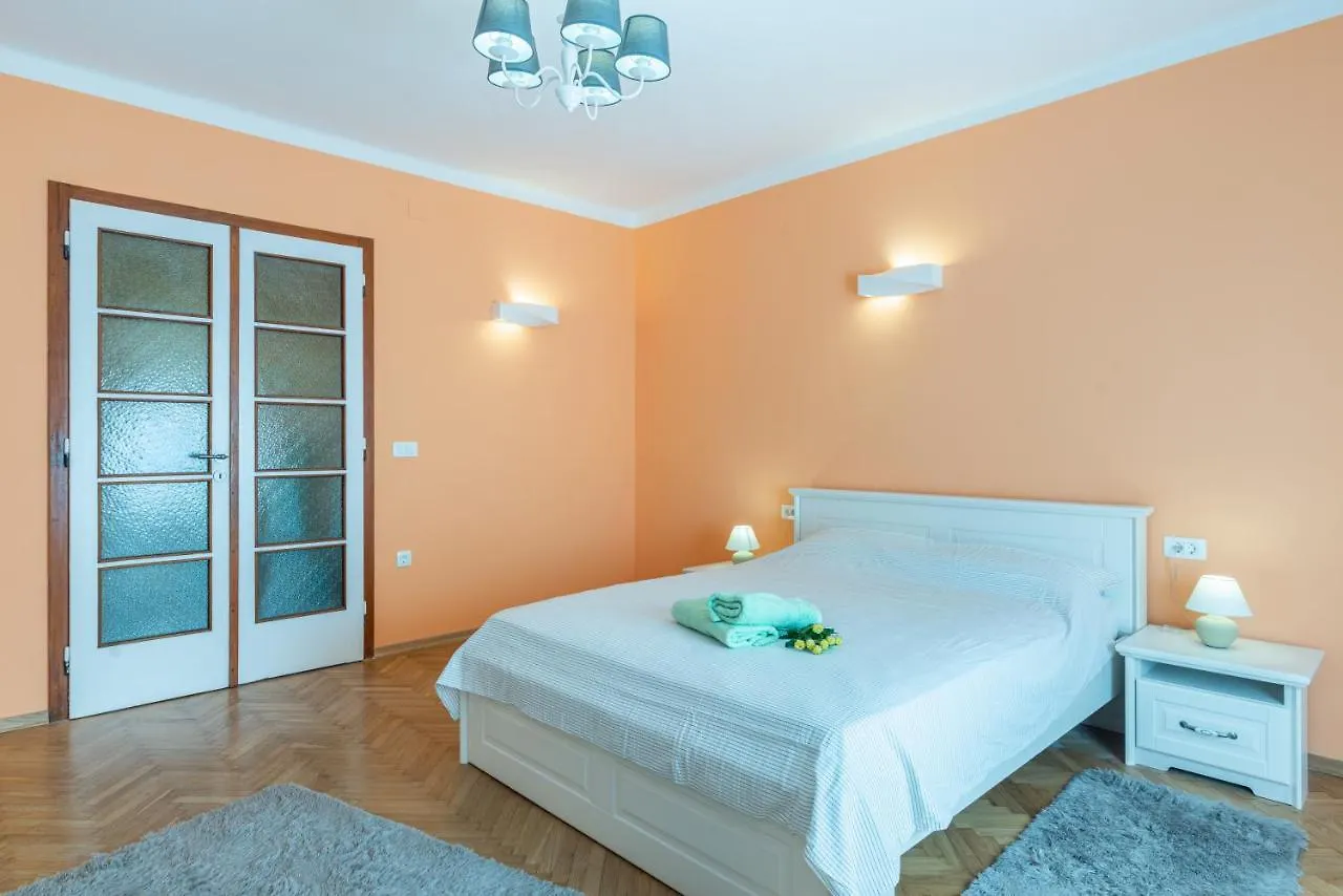 Apartments Virna Опатия