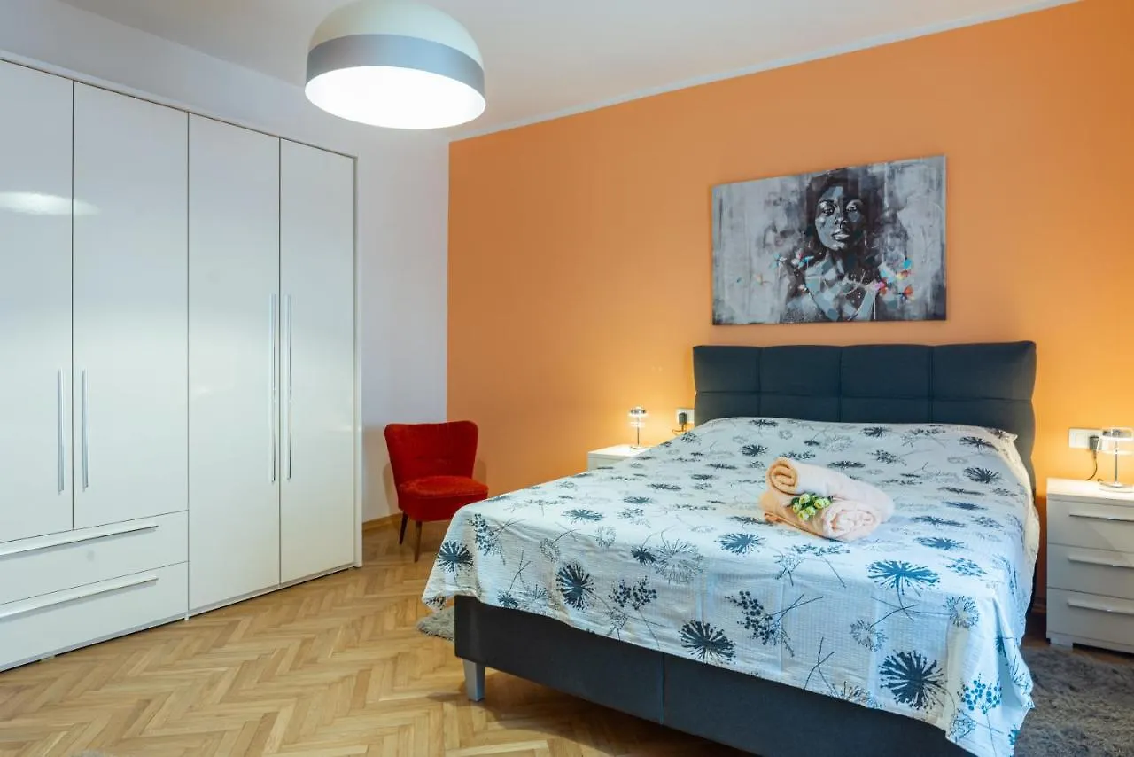 Apartments Virna Опатия