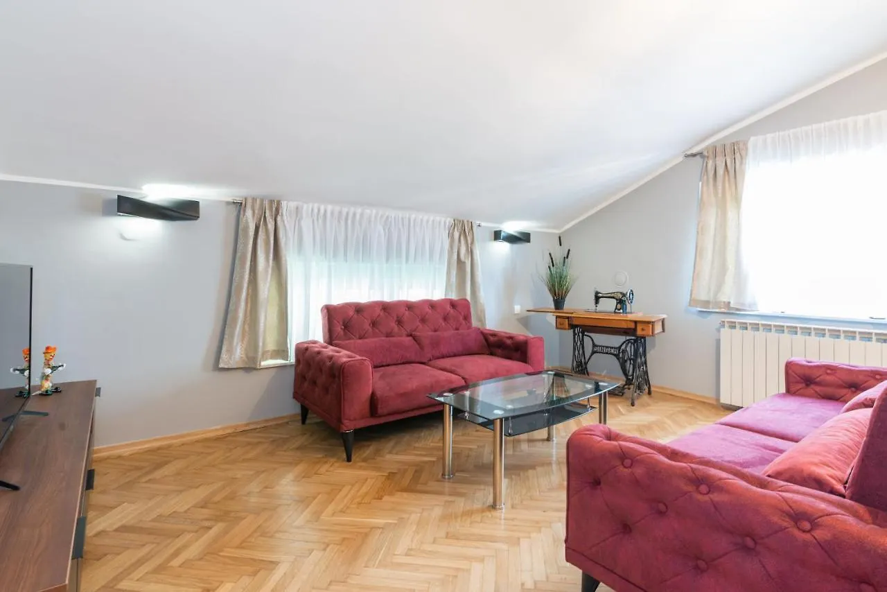 Apartments Virna Опатия